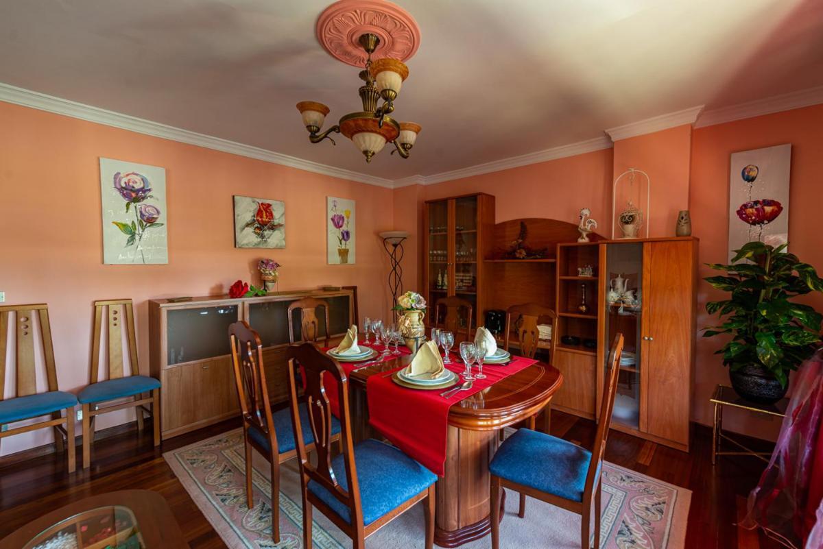 Apartamento Lemavos Monforte De Lemos Luaran gambar